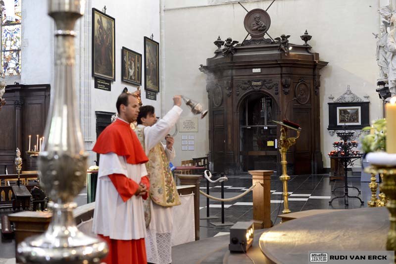 Mariahemelvaart2014 St.-Andrieskerk